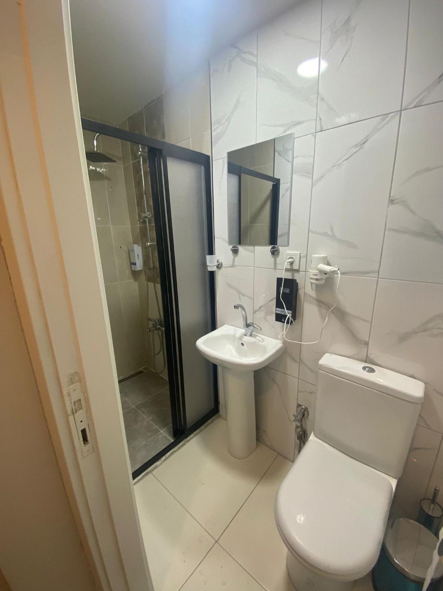 Kadikoey Bull Hotel Κωνσταντινούπολη Δωμάτιο φωτογραφία